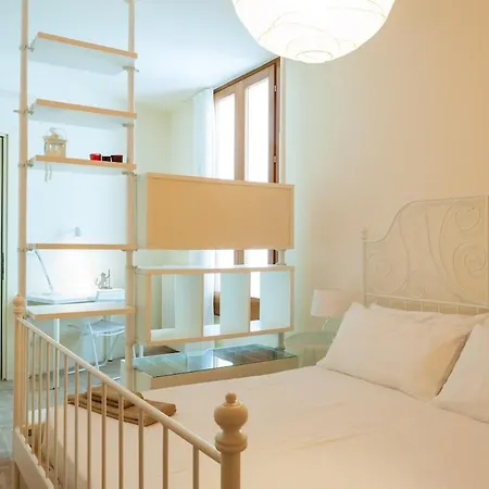 Aurea With Private Pool And Park